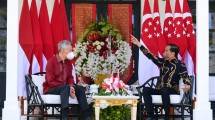 Presiden Joko Widodo (Jokowi) bersama Perdana Menteri Singapura Lee Hsien Loong