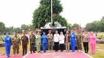 Dankormar mayjen (Mar) Suhartono