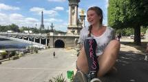 Devon Gallagher Seorang Traveler Wanita Insipiratif Asal Philadelphia, Amerika Serikat (Foto:dev_gal/Instagram)