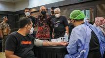 Cegah Kasus Covid-19 Omicron, MenKop UKM Fasilitasi Vaksinasi Booster untuk UMKM