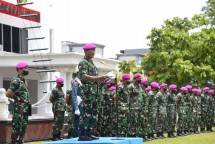  Dankormar Mayjen (Mar) Suhartono Lepas Batalion Gerak Cepat TNI Konga