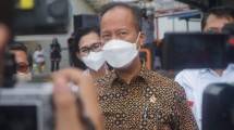 Menteri Perindustrian Agus Gumiwang Kartasasmita