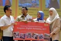 Indosat Ooredoo Peduli Pendidikan di Daerah Terpencil 