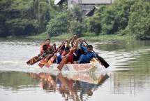 Prajurit Yonif 5 Marinir Surabaya Latihan Dayung Perahu Naga