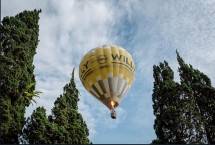 Tak Perlu ke Turki, Menparekraf Tawarkan Wisata Balon Udara Ala Capppadocia di Subang 