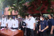 Menteri Perdagangan Tinjau Pendistribusian Minyak Goreng oleh PPI ke Pedagang Pasar
