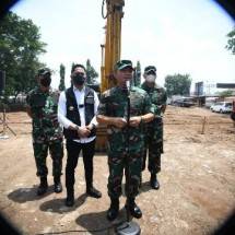 KASAD Jenderal TNI Dudung Abdurachman Letakkan Batu Pertama Pembangunan Little Madinah