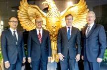 Dubes Indonesia untuk AS Rosan P Roeslani bertemu Perwakilan Boeing