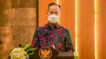 Menteri Perindustrian Agus Gumiwang Kartasasmita