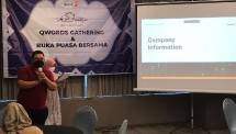 Qwords mengkolaborasikan antara website yang cepat diakses dari seluruh dunia, koneksi internet, dan multimedia 