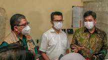 Dirjen Industri Agro Kemenperin Putu Juli Ardika bersama Staf Khusus Kemenperin Febri Hendri Antoni