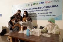 BCA &ndash; AIA Hadirkan Sentra Vaksinasi