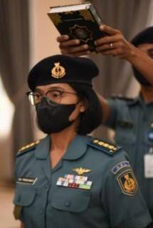  Ni Ketut Penerbang Wanita TNI AL 