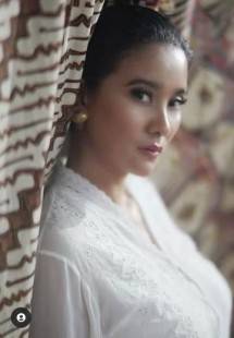 Artis Marcella Zalianty Ikut Berperan dalam Sinetron Pondok Hebring di TVRI