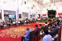 Presiden Jokowi memimpin Sidang Kabinet Paripurna, di Istana Negara, Jakarta, Senin (09/05/2022). (Foto: Humas Setkab/Agung) 