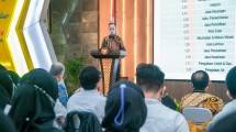 Menteri Perindustrian Agus Gumiwang Kartasasmita 