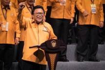  Oesman Sapta Odang (OSO) Ketum Umum Hanura Oesman 