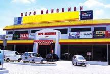 Salah satu toko Caturkarda Depo Bangunan 