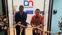 Peresmian kantor baru Diebold Nixdorf