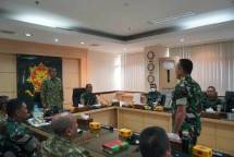 Pangkostrad Letjen TNI Maruli Simanjuntak 