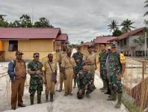 Kasiter Korem 174ATW Merauke Dampingi Tim Wasev TMMD Ke-113 Tinjau di Lokasi Kampung Vyer Papua