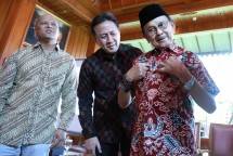 Kepala BEKRAF Triawan Munaf Bersama BJ Habibie dan Ilham Habibe (Foto Ist) 