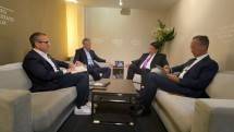 Menperin Agus Gumiwang Kartasasmita bersama Menko Perekonomian Airlangga Hartarto saat menemui Chairman and CEO of The Coca-Cola Company James Quincey