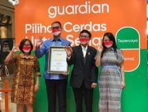 Guardian Mendapatkan Penghargaan MURI untuk Kampanye Pilihan Cerdas untuk Sehat