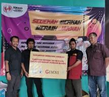 Forwatan dan tiga Asosiasi Minyak Sawit saat penyerahan bantuan ke Yayasan Yatim