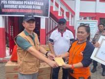 Wilmar Salurkan Bantuan Bagi Warga Terdampak Bencana Abrasi di Minahasa 