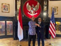 Ketua Umum Asosiasi Pemasok Energi Mineral dan Batubara Indonesia (ASPEBINDO), Anggawira dan Dubes Rosan