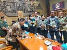 Prof Terawan Agus Putranto Dengar Pendapat di DPR