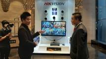 GeoffreyYu Director Channel Sales Hikvision dan Michael Hardinata Wirawan President Director, PT Graha Anugrah Elektrindo