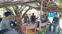 Satgas Pamtas Yonif 126 KC Gelar Pertemuan dengan Apkam dan Aparat Pemerintah
