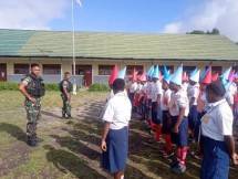 Satgas Pamtas Yonif Raider 142 KJ Bentuk Karakter Pelajar Papua Tangguh