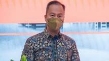 Menteri Perindustrian Agus Gumiwang Kartasasmita 