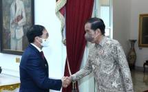 Presiden Jokowi Terima Kunjungan Menlu Vietnam, Bahas Perdagangan Hingga Perundingan ZEE