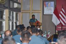Wakasal Beri Pengarahan Dankolak dan Dansatlak Korps Marinir Surabaya