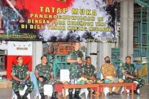 Pangkogabwilhan III Beri Apresiasi kepada Serka Adrian Manulang Anggota Korem 174 ATW Merauke 