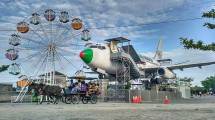 Pesawat Bioskop Mini di Objek Wisata Bandara Adi Sumitro, di Desa Janti, Kecamatan Polanharjo, Klaten, Jawa Tengah (Foto:travelingyuk.com)