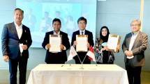 Penandatanganan Letter of Intent (LoI) antara MUFG, APINDO dan PIKKO yang disaksikan langsung oleh Menperin Agus Gumiwang dan Dubes RI Heri Akhmadi.