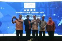 Food Station berhasil meraih 3 kategori antara lain, The Best HR In Crisis Management, The Most Resillience Company 2022 dan The Best CEO Focus on HC. Adapun acara ini diselenggarakan pada Jum&aacute;t, 29 Juli 2022 di Amartapura Ballroom- Hotel El Royale Bandung.