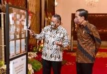 Presiden Jokowi dan Gubernur Bank Indonesia Perry Warjiyo