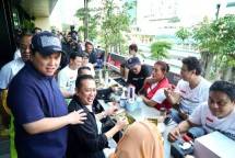 Ketua MPR RI Bersama Sejumlah Menteri Kabinet dan Tokoh Masyarakat Nikmati Jalan Pagi di Sarinah Jakarta