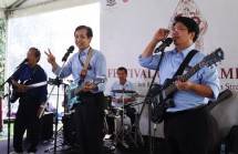 Blue Beatles Ramailakan Festival UMKM Sampoerna