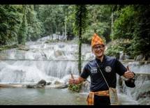 Menparekraf Apresiasi Desa Wisata Air Terjun Moramo Sultra Kembangkan Wisata Konservasi Alam