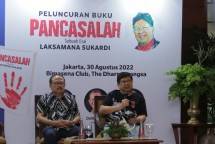 Laksamana Sukardi dan Eros Jarot