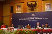 Menteri Perindustrian Airlangga Hartarto memberikan pemaparan mengenai progres pengembangan kawasan industri dan pendidikan vokasi