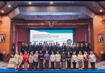 Menparekraf Sandiaga Uno beserta jajaran dan 35 pejabat baru di lingkungan Kemenparekraf, Gedung Sapta Pesona, Jakarta, Senin (5/9/2022).