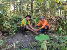 Satgas Yonarmed 1 Kostrad Ajak Masyarakat Lokki Tanam 100 Pohon
